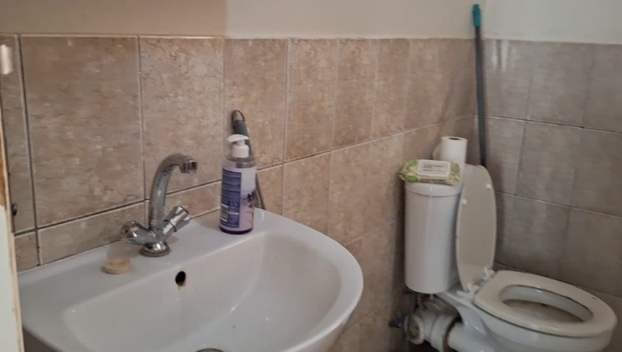 2 Bedroom Property for Sale in Potchefstroom North West